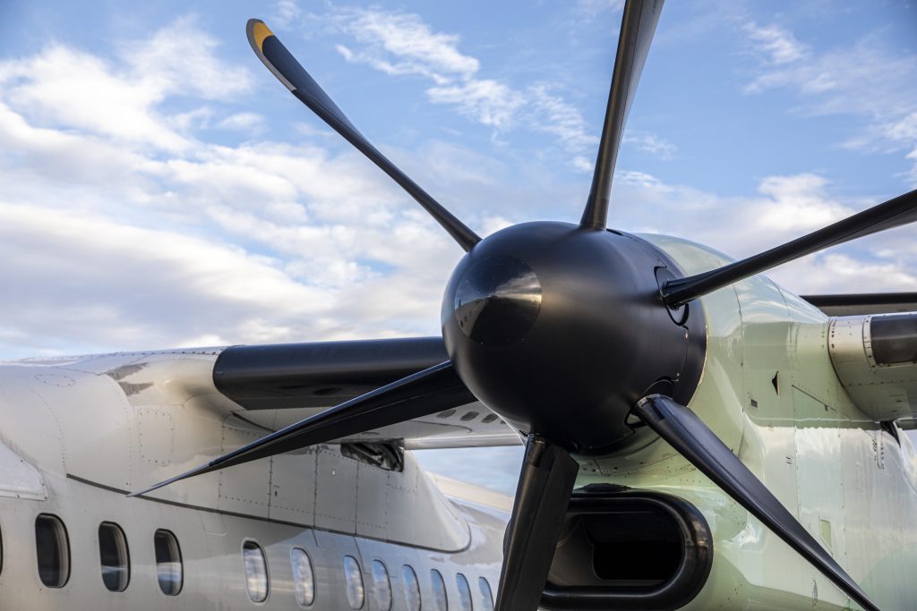 Widerøe Dash-8 propell